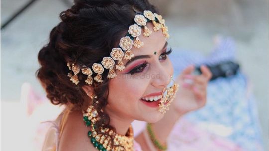 Top 40 Bengali Bridal Makeup Artists in Nava Vadaj with Prices