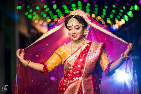 Beautiful Bengali Bride | Indian bridal photos, Indian bride poses, Indian bride  photography poses