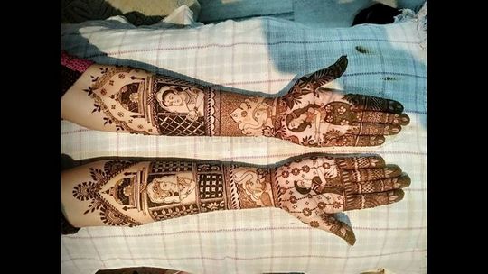 Saloni Mehandi Arts - Ashoka Garden, Bhopal | Price & Reviews