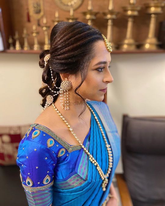 Niharika wears her mothers engagement saree for prewedding festivities