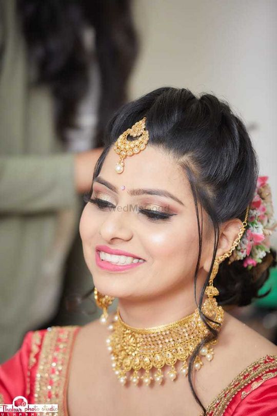 Jayshree Makeup And Hair Designer