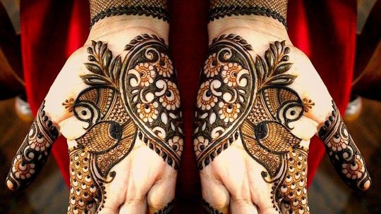 10 Mumbai's Best Mehndi Artists You Should Hire For Your Big Day |