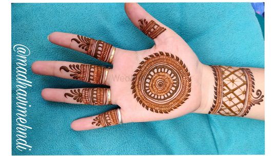 Ashok Mehndi Art at best price in Tiruvallur