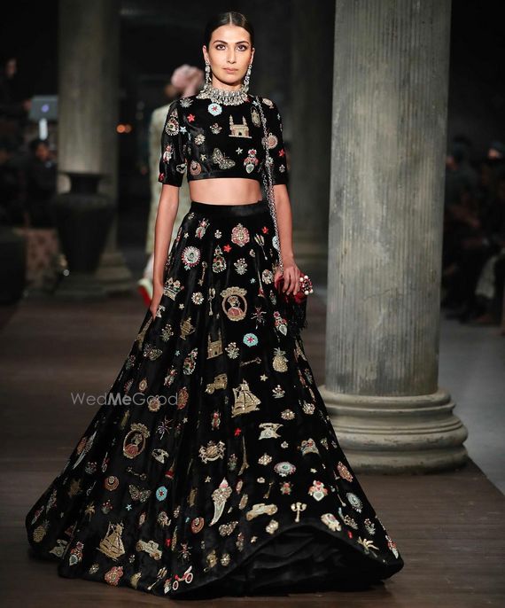 sabyasachi velvet lehenga