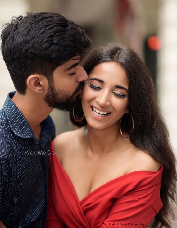 Photo Of A Couple Pose For Their Pre Wedding Shoot