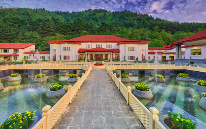 The LaLiT Grand Palace Srinagar