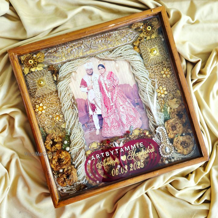 ꨄMiria✿様 シーグラスアート『Happy Wedding♡♡』他1点 Art by Tammie - Zirakpur | Wedding Favors & Gifts