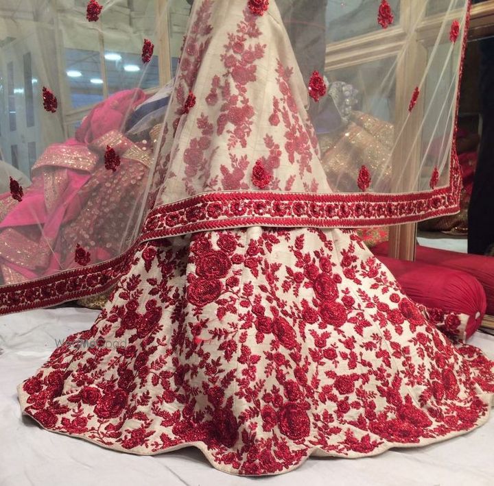 Best 40 Bridal Lehenga Stores in Karol Bagh with Prices