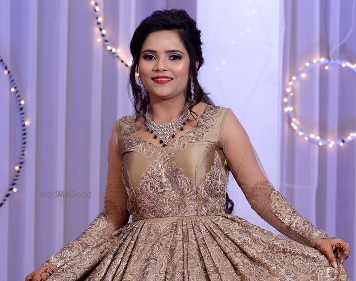 dress designers in vadodara HHARA Alkapuri