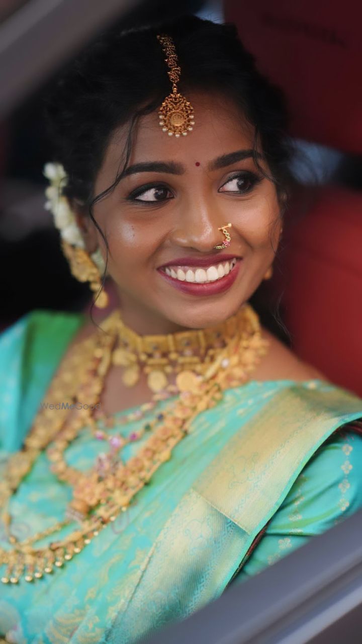 Anuprita Ranade's Instagram, Twitter & Facebook on IDCrawl