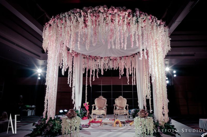 Wedding mandap decoration New flower decoration gadarwara 9713605140 -  YouTube