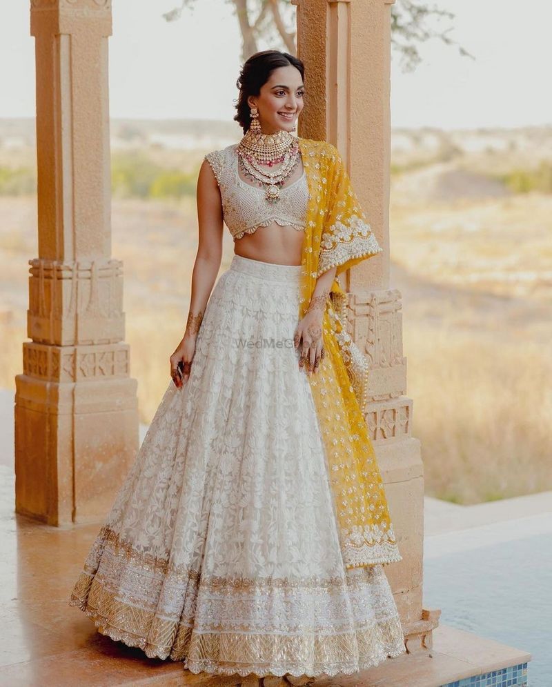 Indian Chikankari Lehenga for Women Indian Lehenga Top Heavy Embroidered  Lengha Bridesmaid Dresses Bridal Wear Wedding Party - Etsy | Chikankari  lehenga, Lehenga top, Raw silk dress