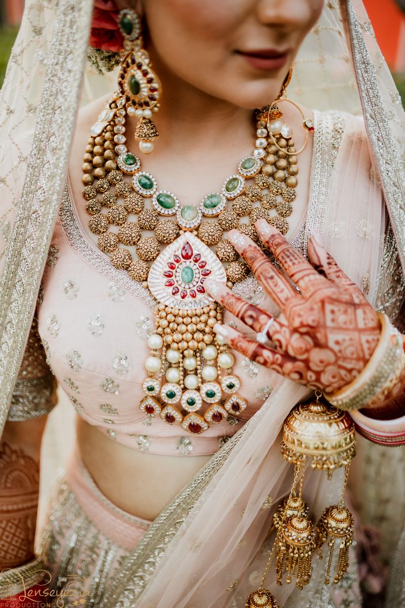 Fashion world: Gujarati bridal gold jewellery designs by PC Chandra  jewellers