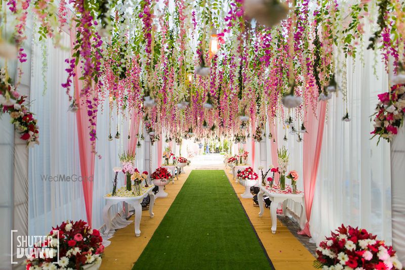 Photo of Entrance decor with hanging floral strings