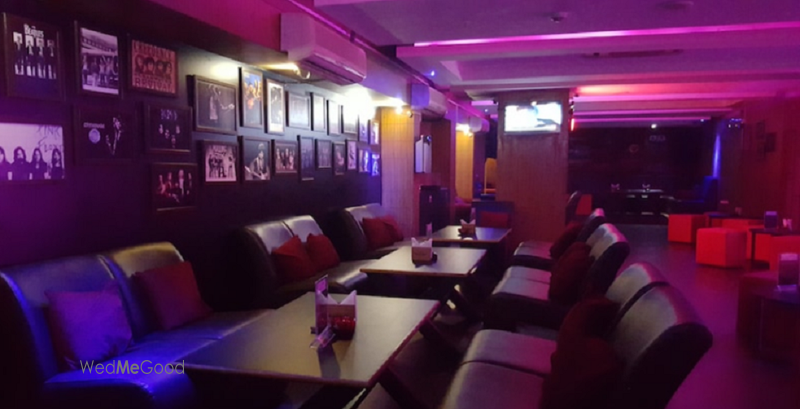 Purple Hazee Lounge and Bar