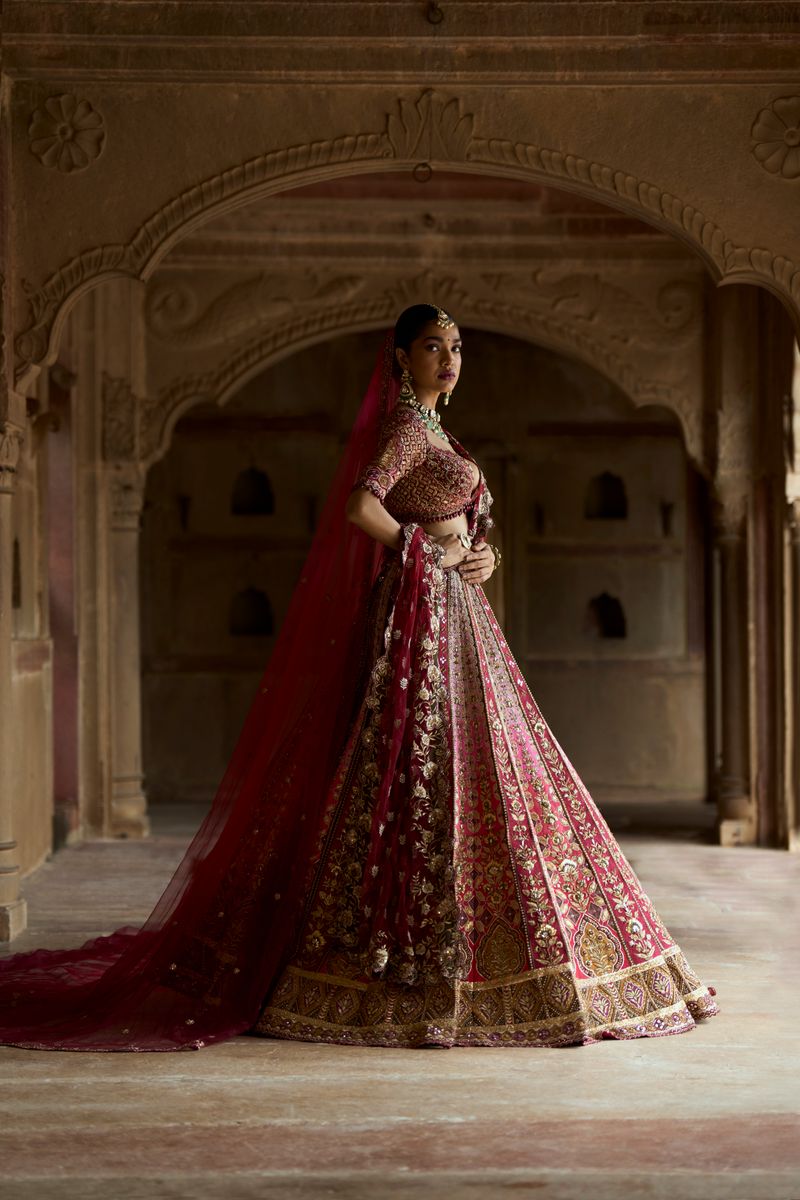 Maroon Bridal Lehenga Choli, Size: Free Size at Rs 10000 in Itarsi | ID:  2851510927412