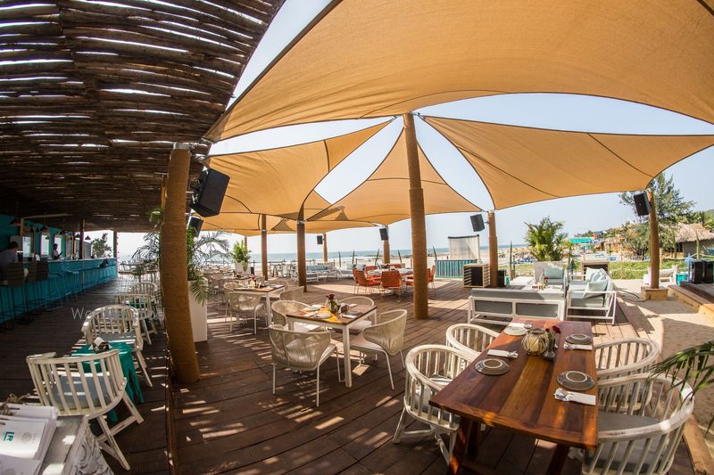 LR beach Lounge
