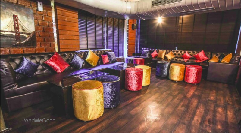Moonshine Cafe and Bar hauz khas