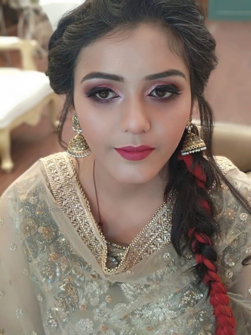 Details 131+ urbanclap hairstyle reviews best camera.edu.vn