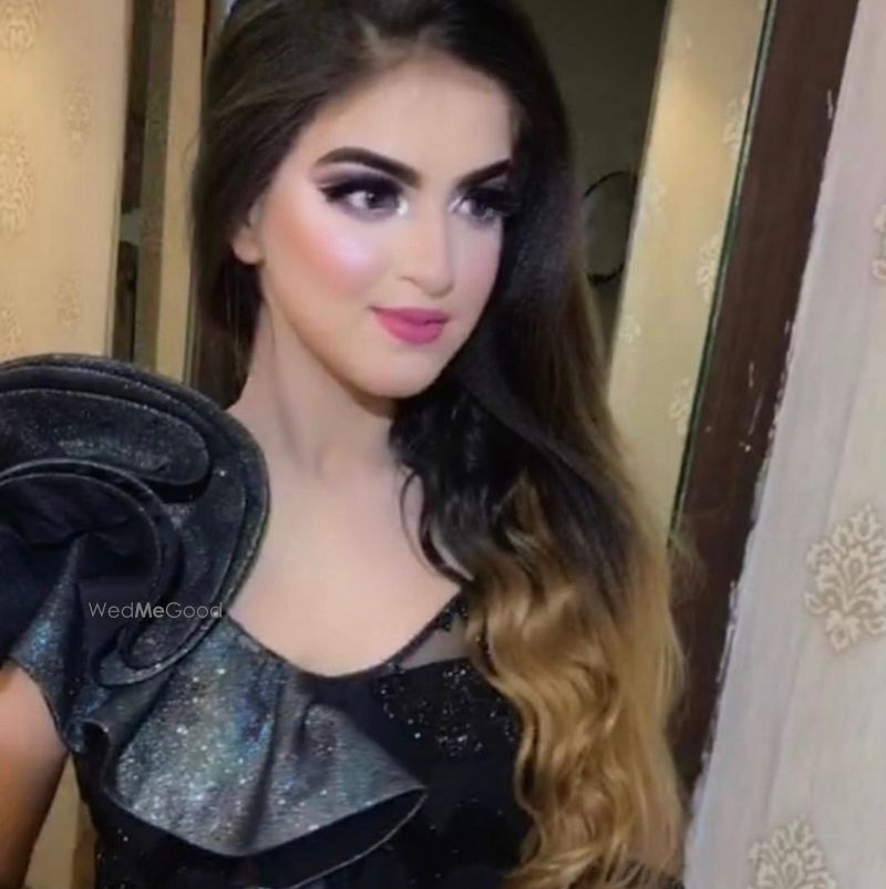 Hair Masters - Price & Reviews | Delhi NCR Makeup Artist Hair Masters - Price & Reviews | Delhi NCR Makeup Artist