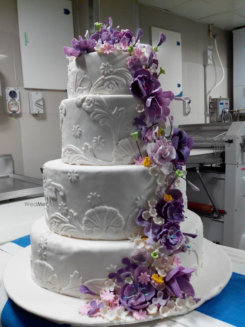 Dezertfox Cakes  Price Reviews  Wedding  Cakes  in Delhi NCR