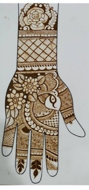 Mehndi designer pragya