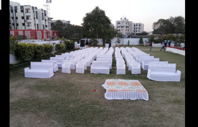 Aakash Party Plot
