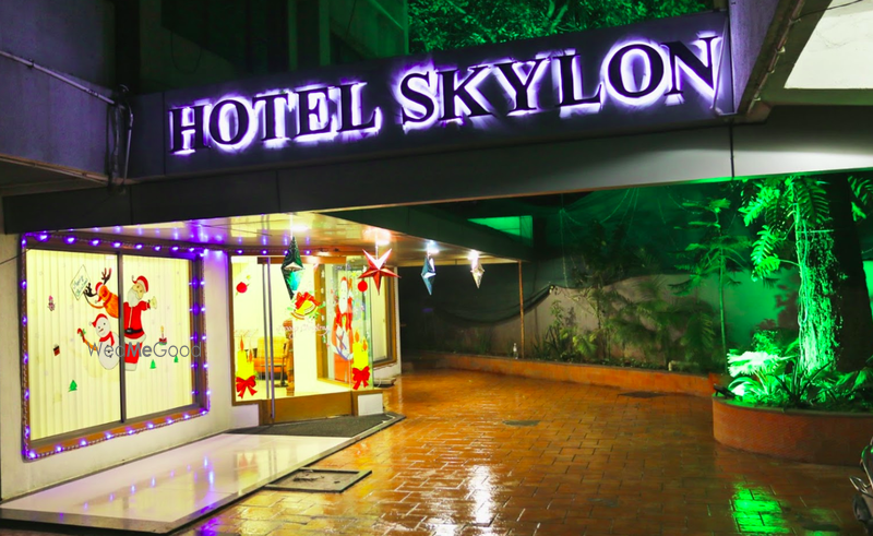 Hotel Skylon
