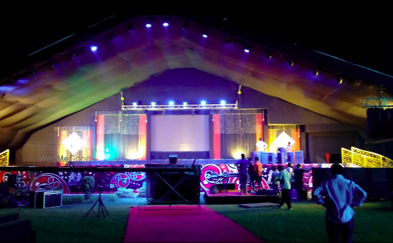 Aastik Party Plot
