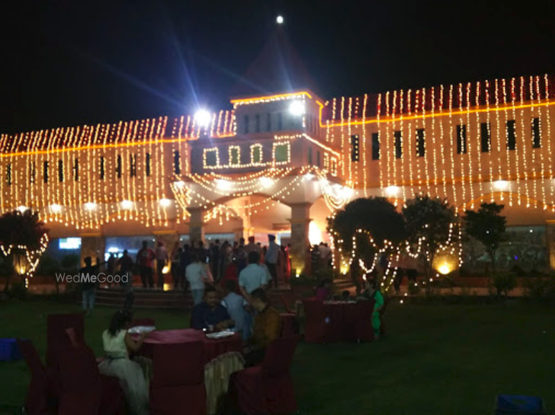 Shehanshah Garden