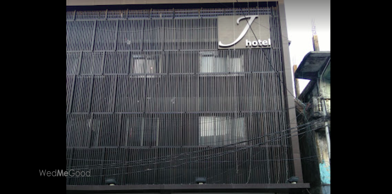 J Hotel