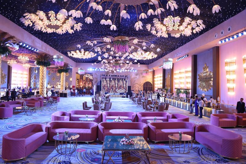 POLO LUXURIOUS DESTINATION bijwasan nh8