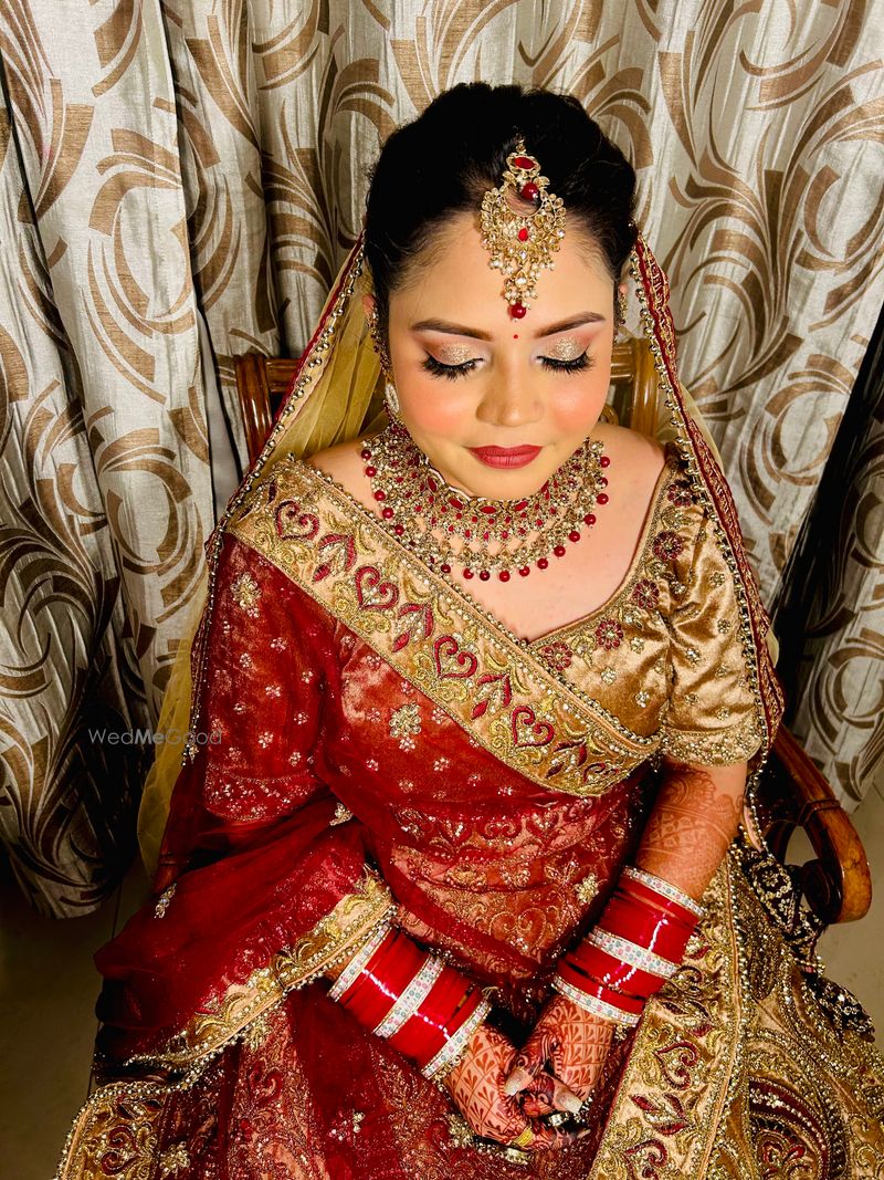 Chandni Batra - Price & Reviews | Noida Makeup Artist