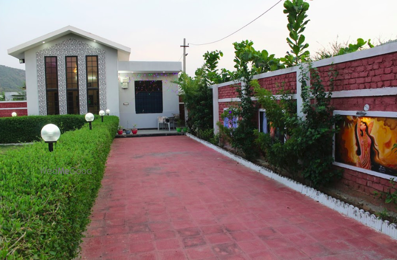 Jalsa Farmhouse