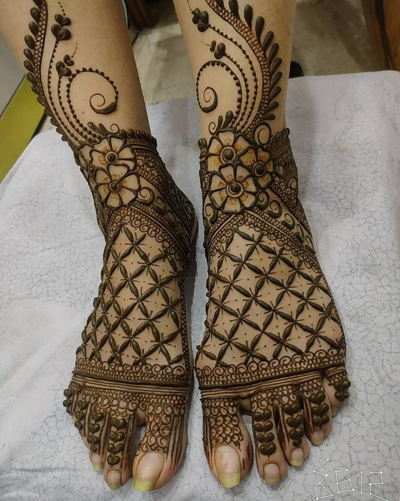 K P Mehendi Art in Rohini Sector 6,Delhi - Best Mehendi Artists in Delhi -  Justdial