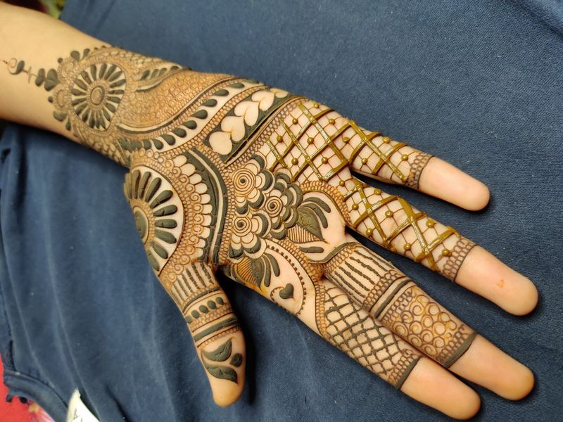 The 10 Best Bridal Mehndi Artists in Lajpat Nagar - Weddingwire.in