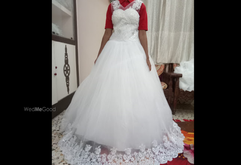 E & E Bridal Dresses Bridal Wear Raipur Prices & Reviews