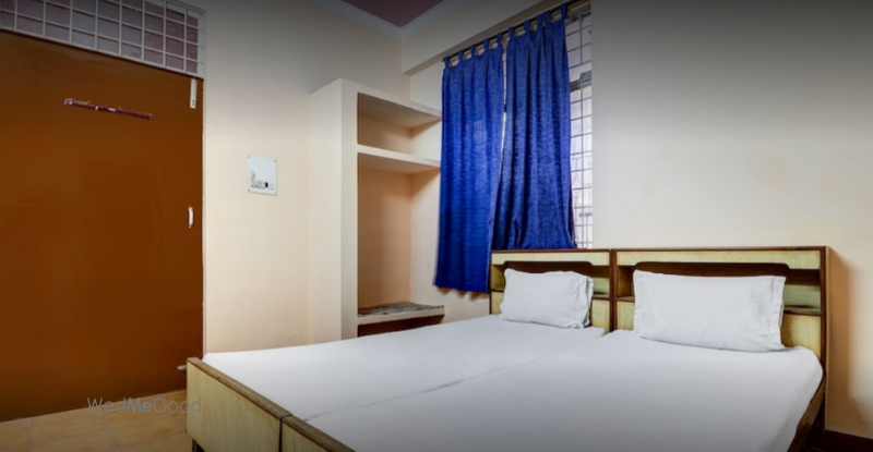 Metro Club and Guest House