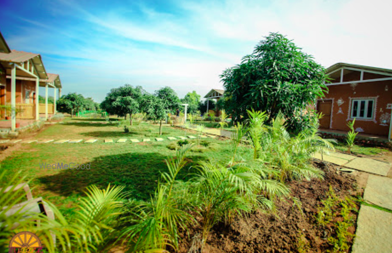 Suggee Resort