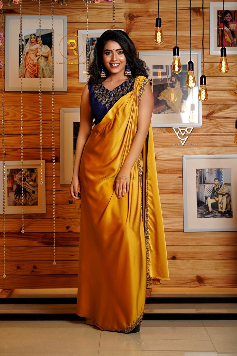 Flyrobe sarees store