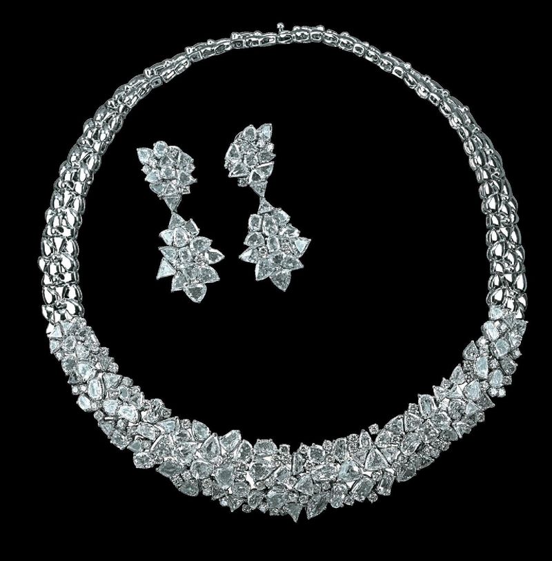 diamond necklaces
