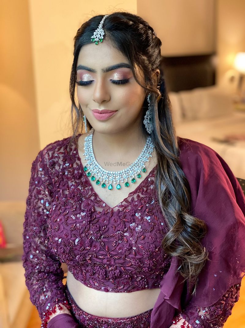 Engagement makeup look of your dreams! ✨😍 In frame :  @rashi_sanchit_khullar Makeup : @makeupbychandanvani Hairstylist :… |  Instagram