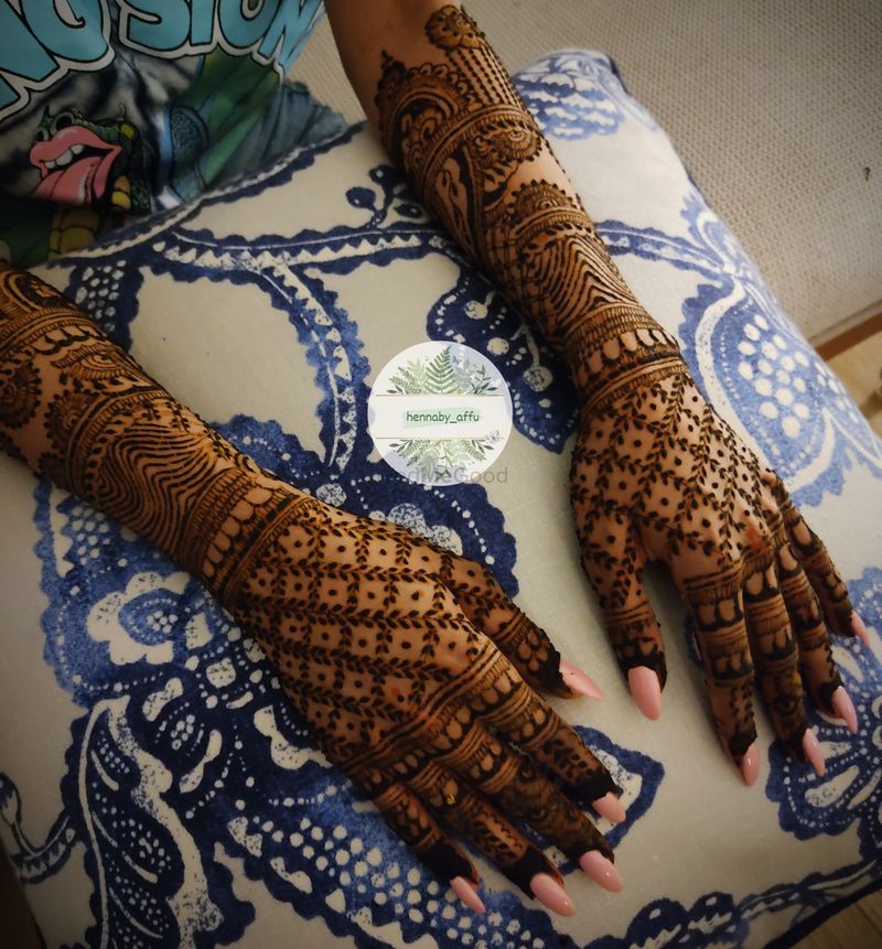 Top 50+ Anniversary Mehndi Design