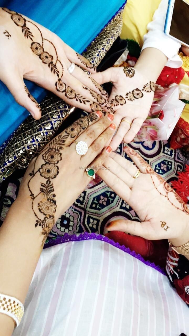 30+ Unique Mehndi Designs For Brides & Bridal Party - Eternity