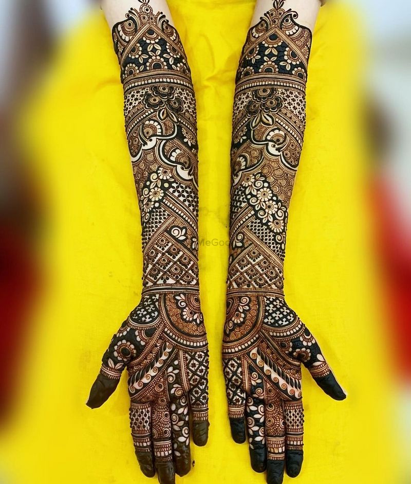 Vishal Mehandi Art - Navi Mumbai, Navi Mumbai | Price & Reviews