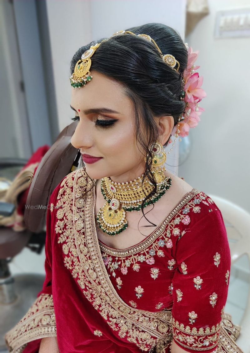 Blush n Blow Price & Reviews Vadodara Makeup Artist