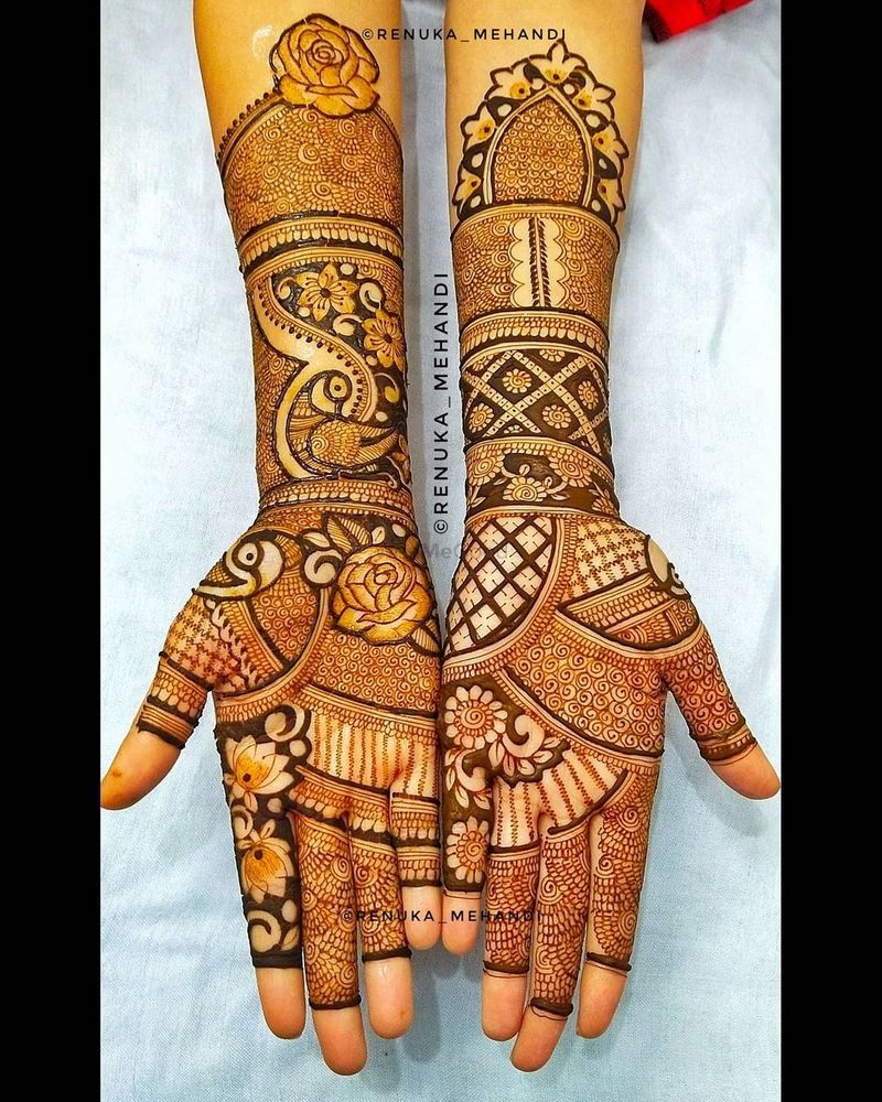 Best Mehndi Designs For Sister Of The Bride/Groom | WeddingBazaar