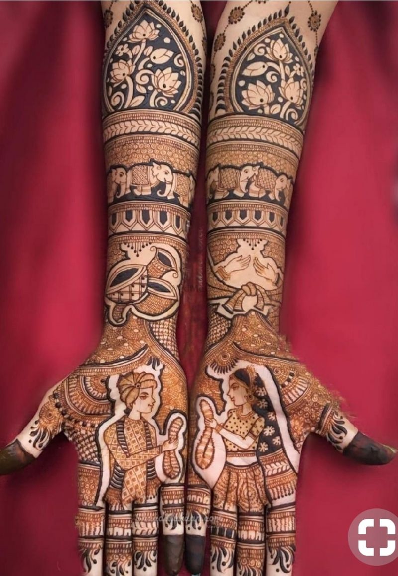 Raja Rani (Figures) themed Bridal Mehndi Design. | Bridal mehndi bookings  are taken for 2021 DM for bookings Customize as per ur requirement #henna  #hennadesigns #hennaartist #mehndidesigns #dindigul... | By Mozhi Mehndi |  Facebook