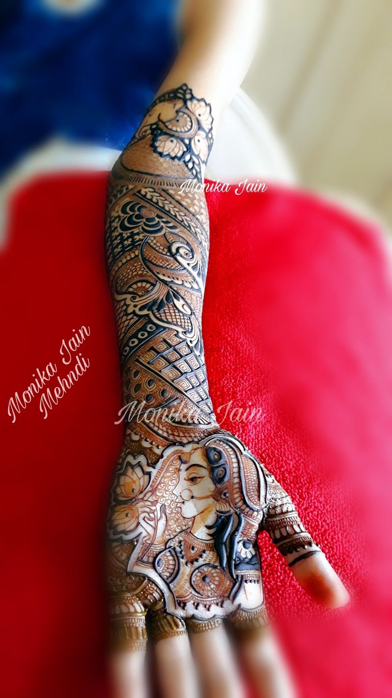 𝑴𝒐𝒏𝒊𝒌𝒂 𝒋𝒂𝒊𝒏 𝑴𝒆𝒉𝒏𝒅𝒊 𝑨𝒓𝒕𝒊𝒔𝒕 on Instagram: “#demoinclass  #mehndiclassesinvapi #@monikajai… | Mehndi designs, Wedding mehndi designs,  Heena design