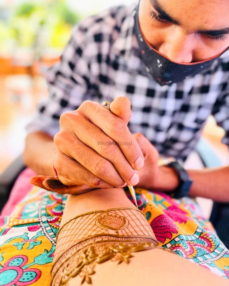 Sonu mehandi pune